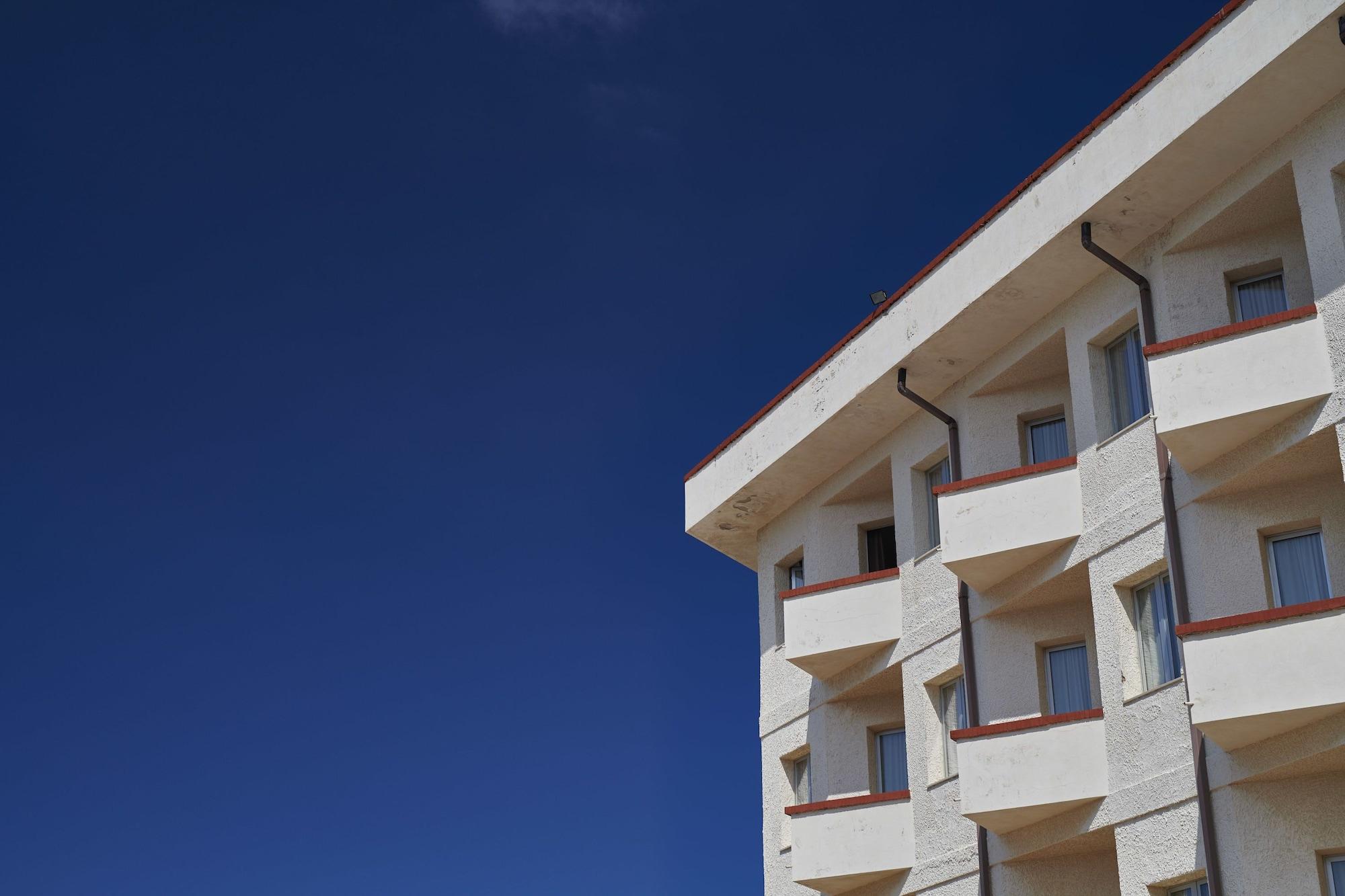Tirreno Hotel 3*