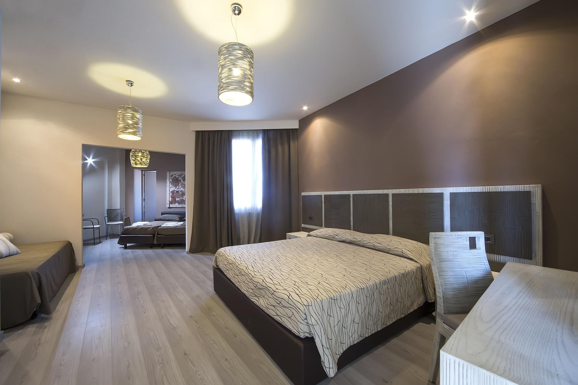Tirreno Hotel 3*