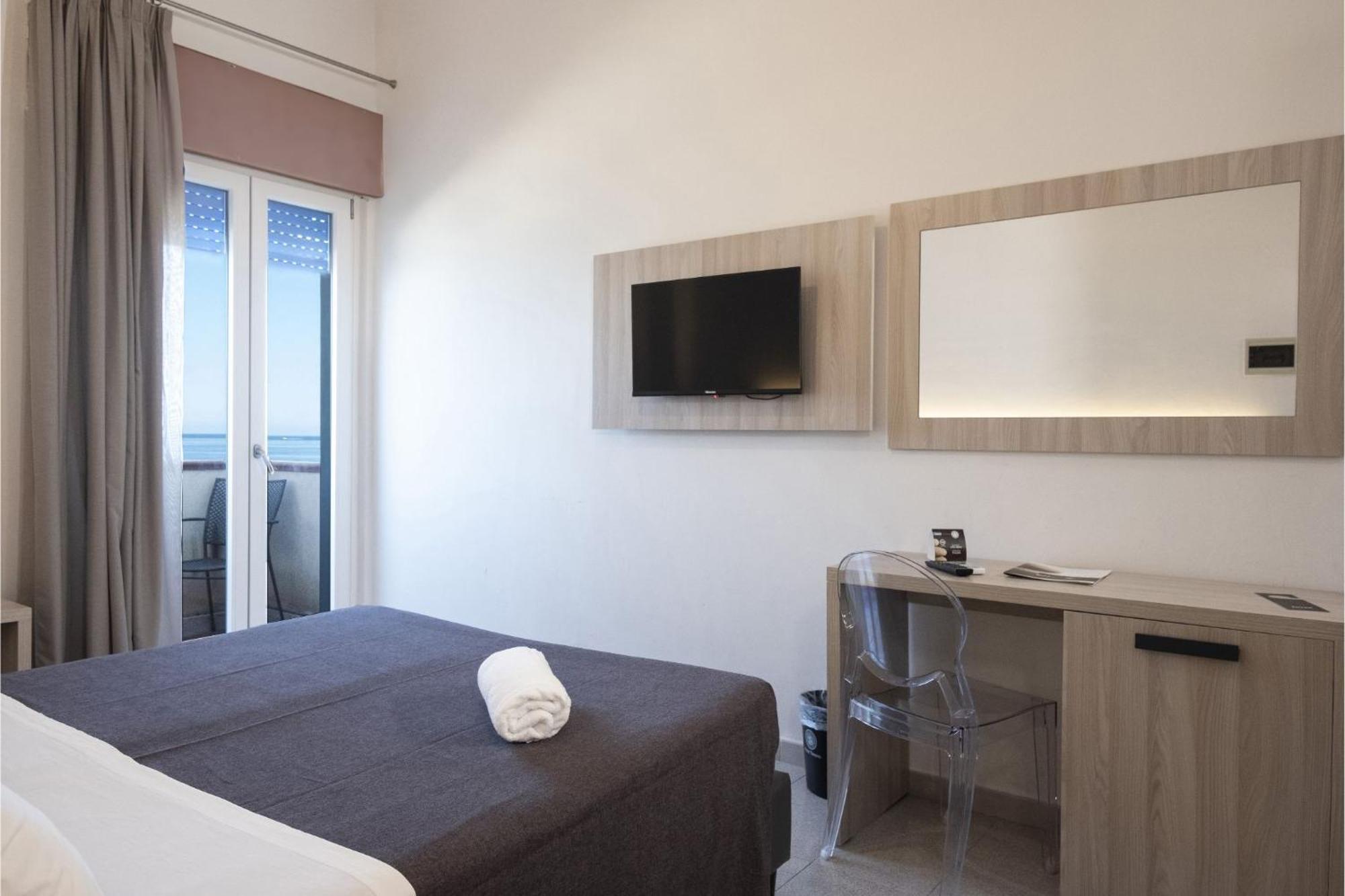 Hotel Tirreno